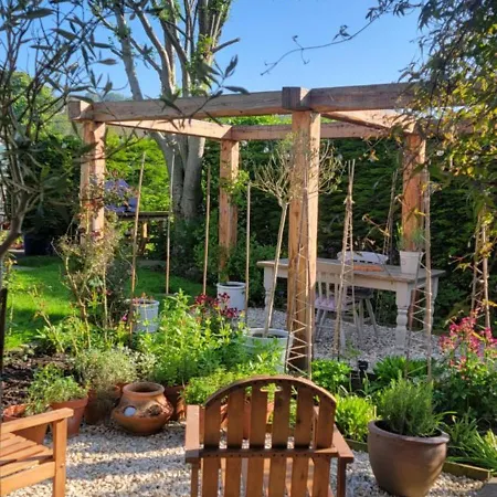 Double With Bathroom In North Yorkshire Village Homestay *
